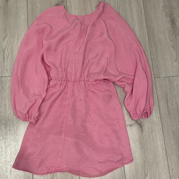 Zara Dress - Picture 2 of 10